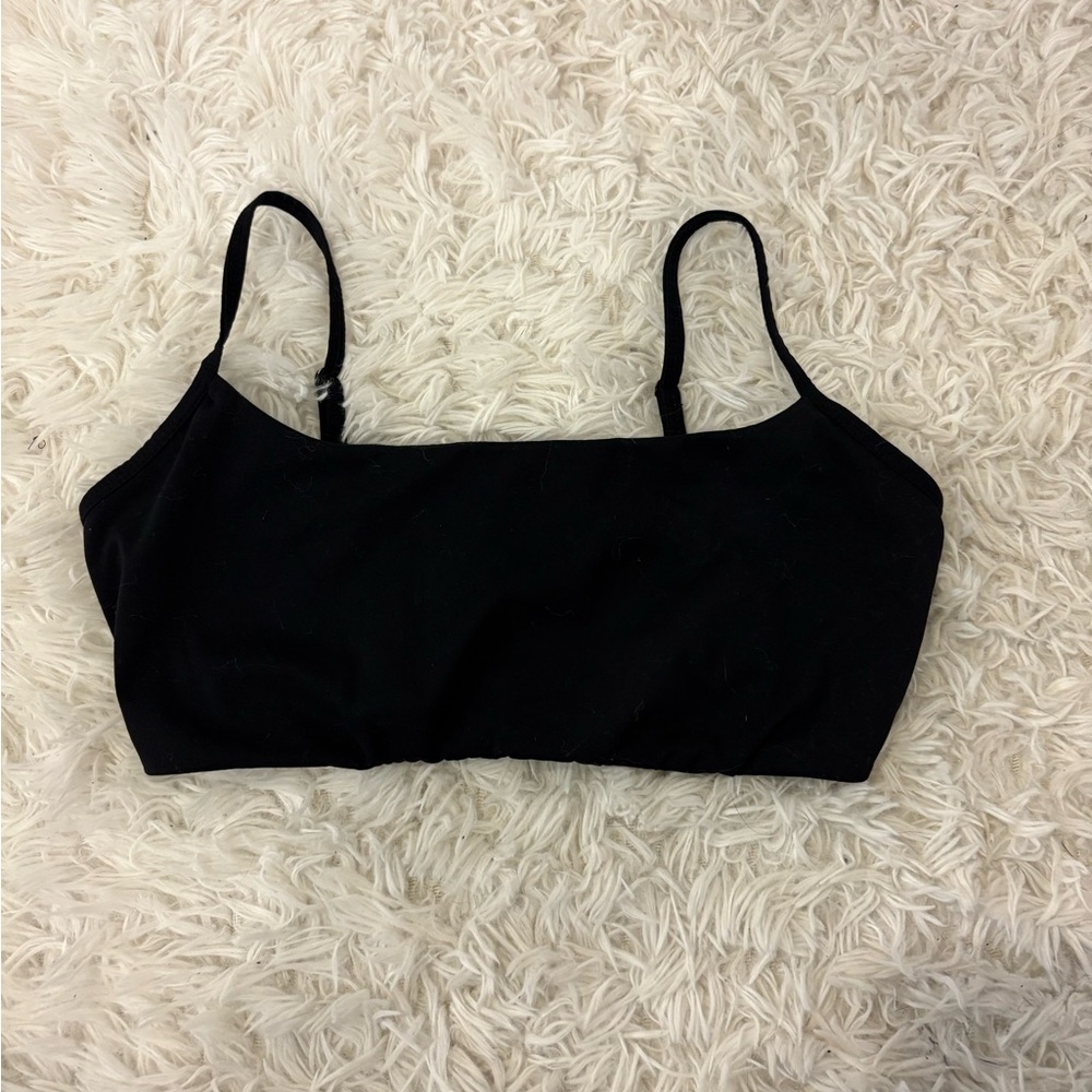 Garage sports bra